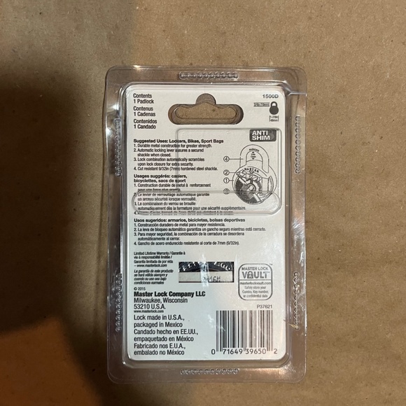 NIB Master Lock - Picture 2 of 2